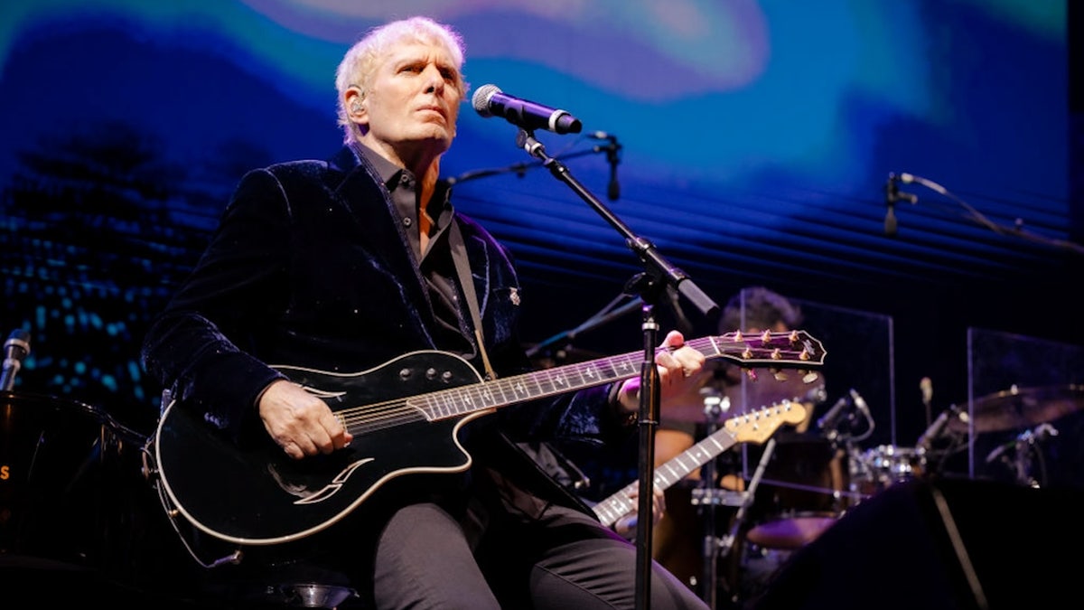Michael Bolton acts