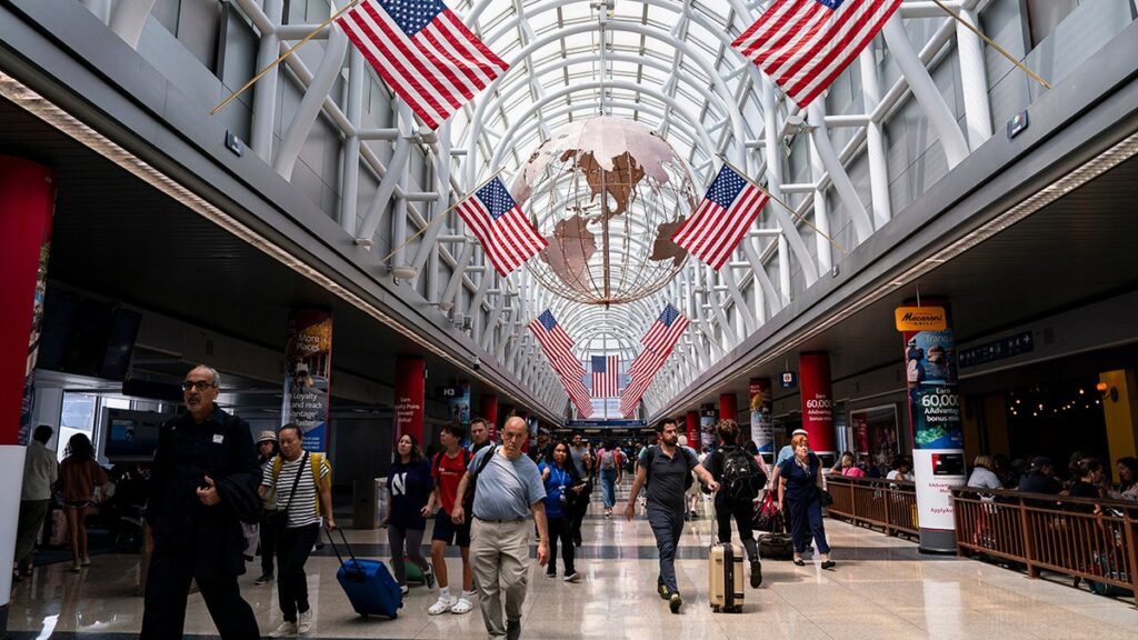 Measles fright at the main airport: what to know about the potential exposure