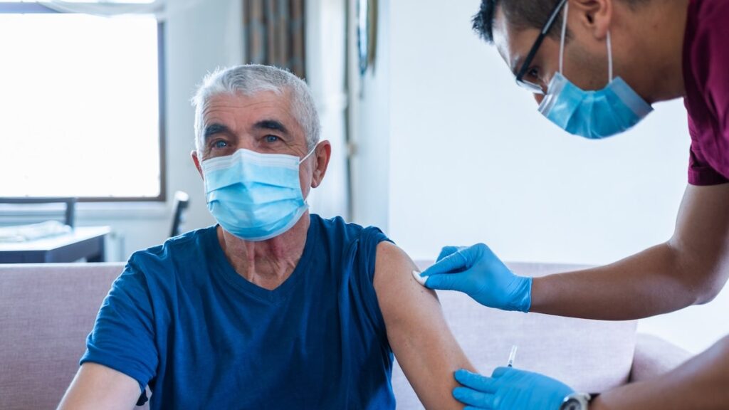 The FDA warns the elderly to avoid this vaccine after fatal complications